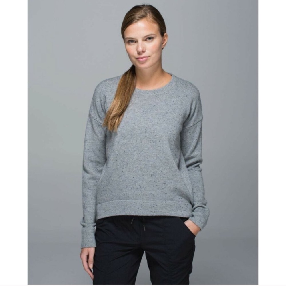 Lululemon Grey Sweatshirt, size 6.